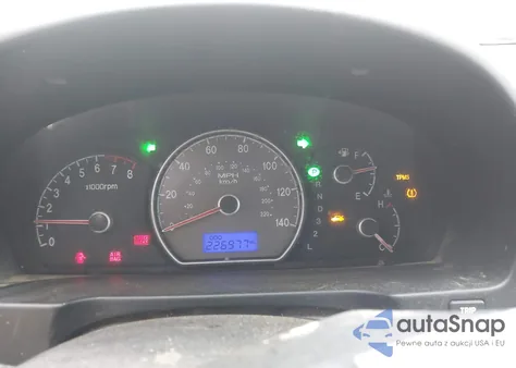 2008 Hyundai Elantra Gls/Se z USA, uszkodzony, nr VIN KMHDU46DX8U280386